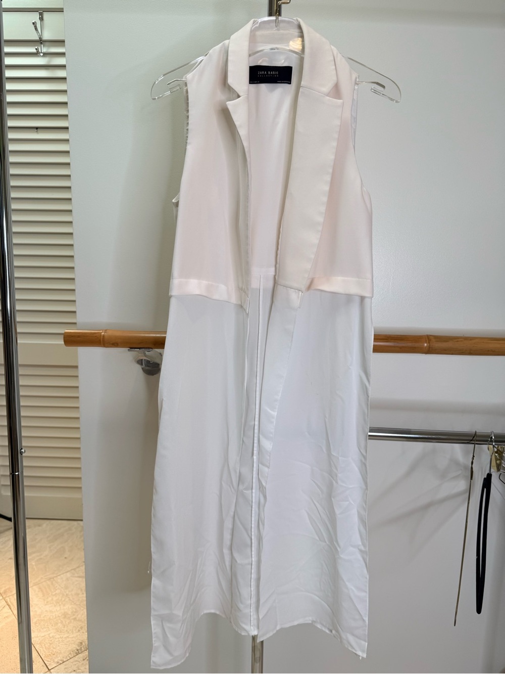 Zara Basic White Sleeveless Longline Blazer Vest Size Small Layered Duster